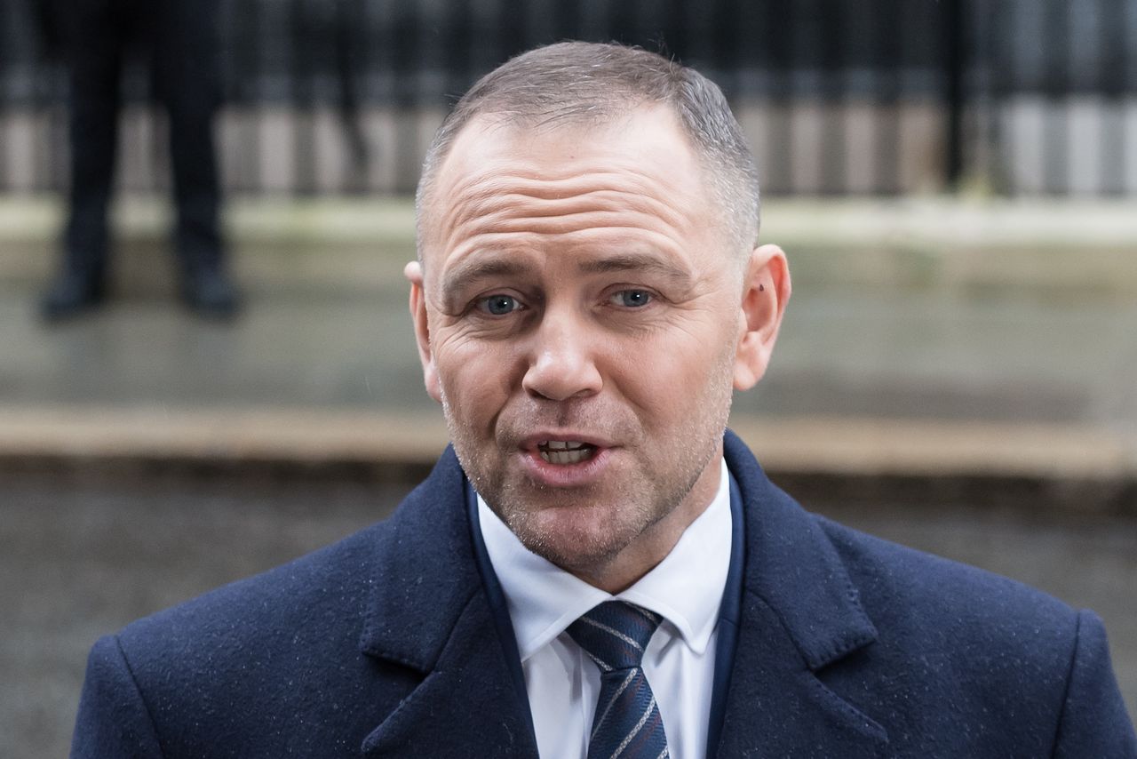 Nawrocki rozmawiał z Tuskiem. W tle zaproszenie do Rady Pokoju