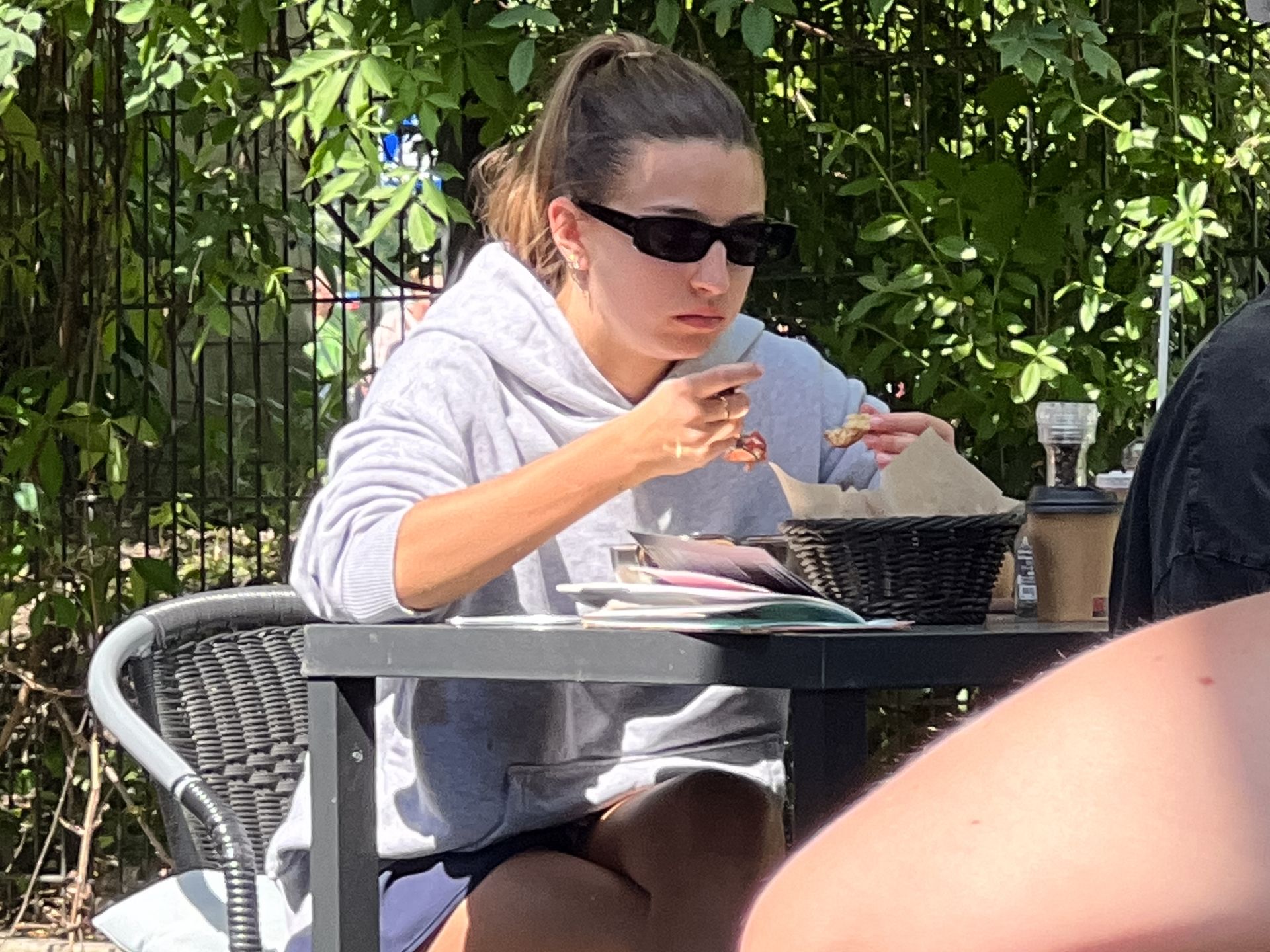 Julia Wieniawa w naturalnym wydaniu na mieście