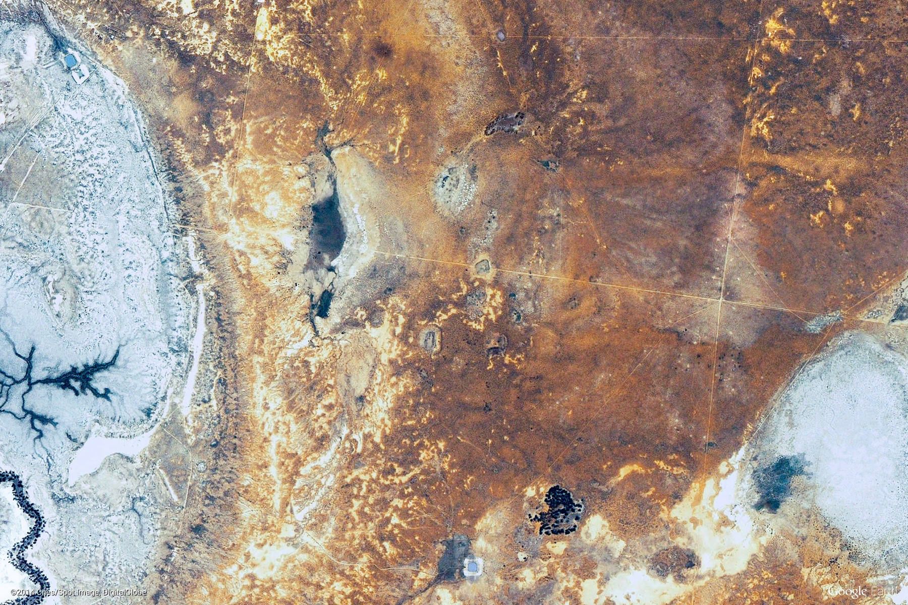 Niezwykłe kolory, kształty i wzory na zdjęciach satelitarnych Ziemi z Google Earth 19
