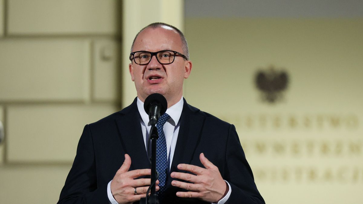 Adam Bodnar
Pawe� Supernak
ekstradycja, konferencja prasowa, konw�j, ministerstwo, polityk polityka, sprowadzenie