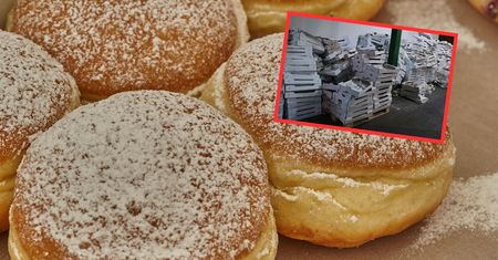 Kartony pełne pączków na śmietniku. Warszawiacy oburzeni