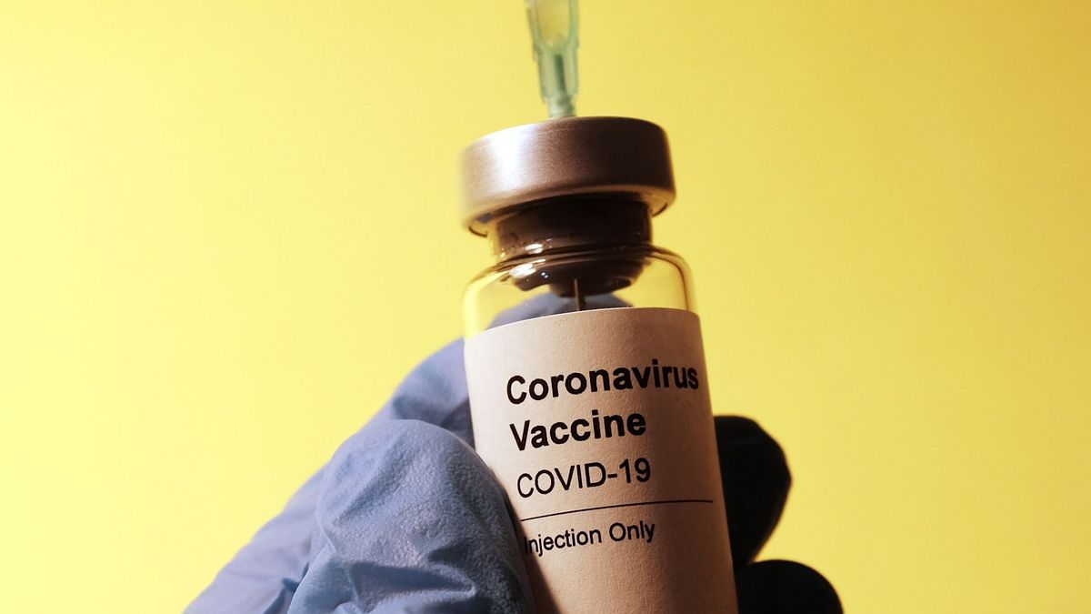 Lekarka w szpitalu po szczepionce