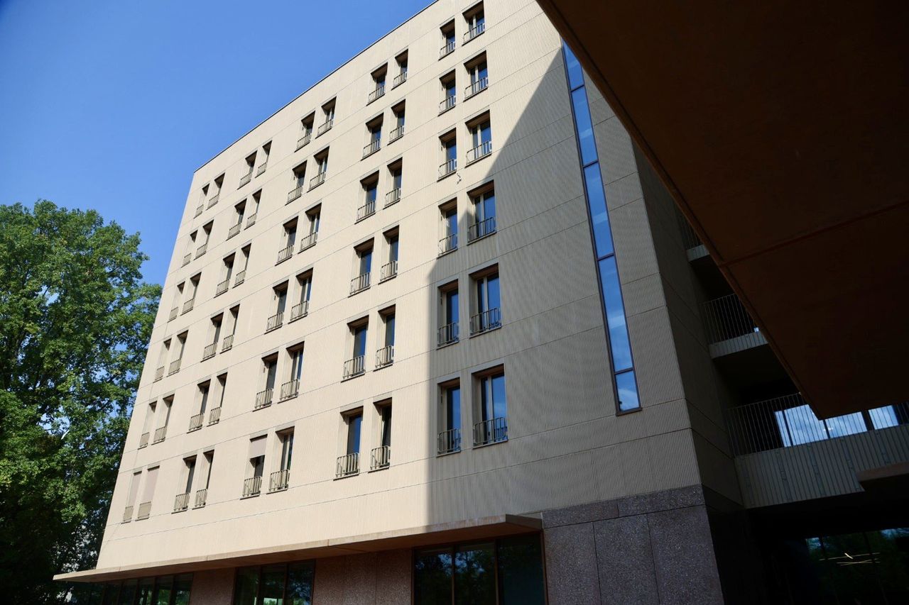Warszawa: Ile kosztuje akademik? Nawet 3000 zł za miejsce dla studenta. Od klitki po luksusowe apartamenty