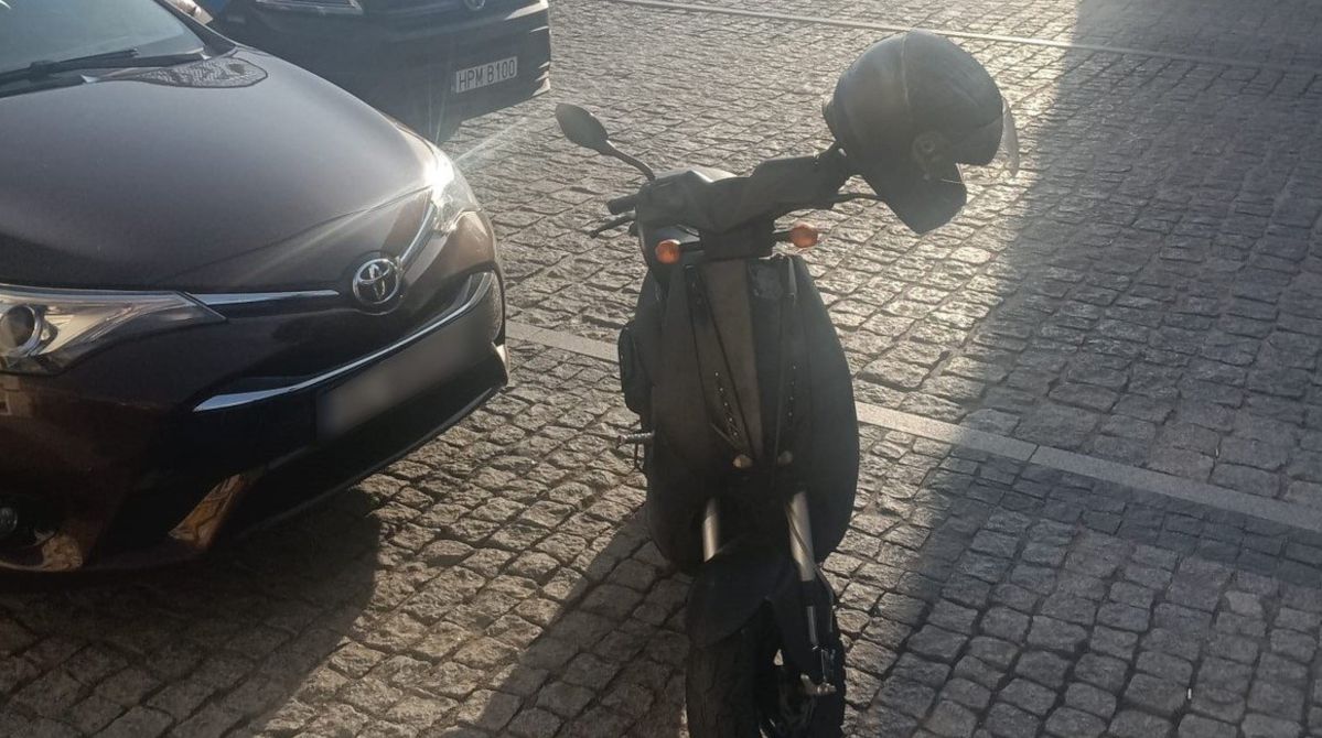 Prowadził motorower pod wpływem kokainy. 33-latek miał w domu znaczną ilość narkotyków