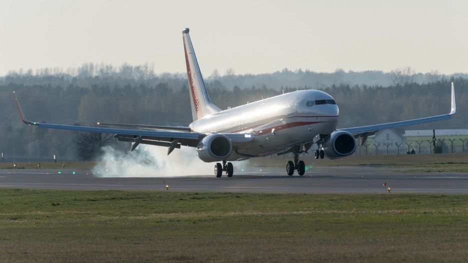 Rzadowy samolot Boeing 737-800NG, wersja biznesowa BBJ2 PLF130