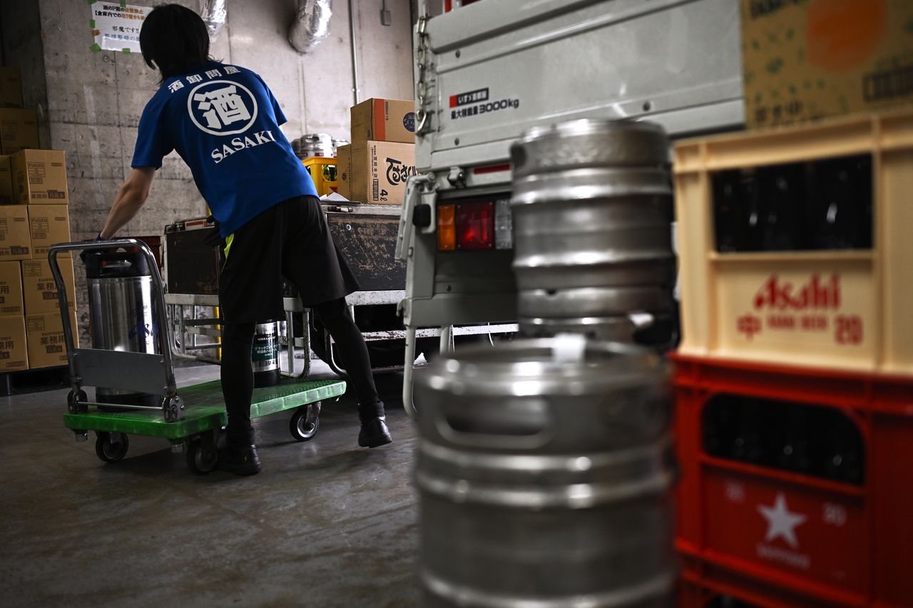 Cyberatak na japoński koncern piwowarski Asahi. Stali za nim Rosjanie