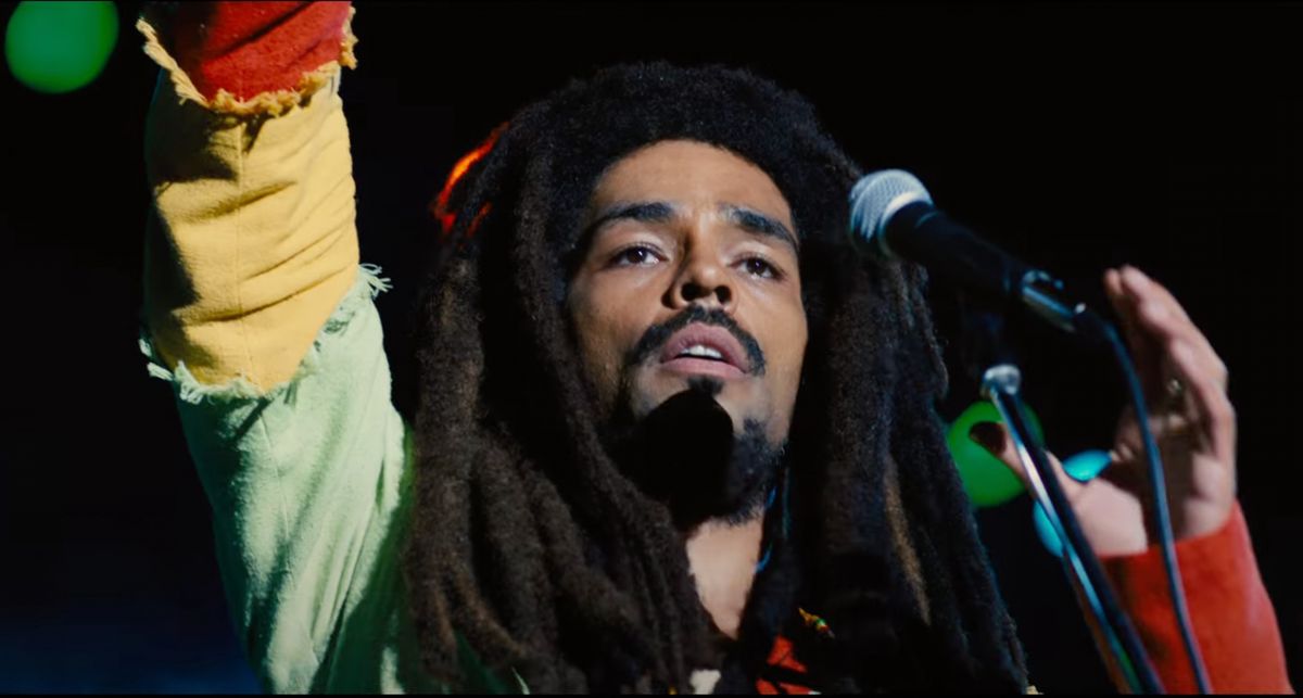 Kingsley Ben-Adir w tytułowej roli w filmie "Bob Marley. One Love"