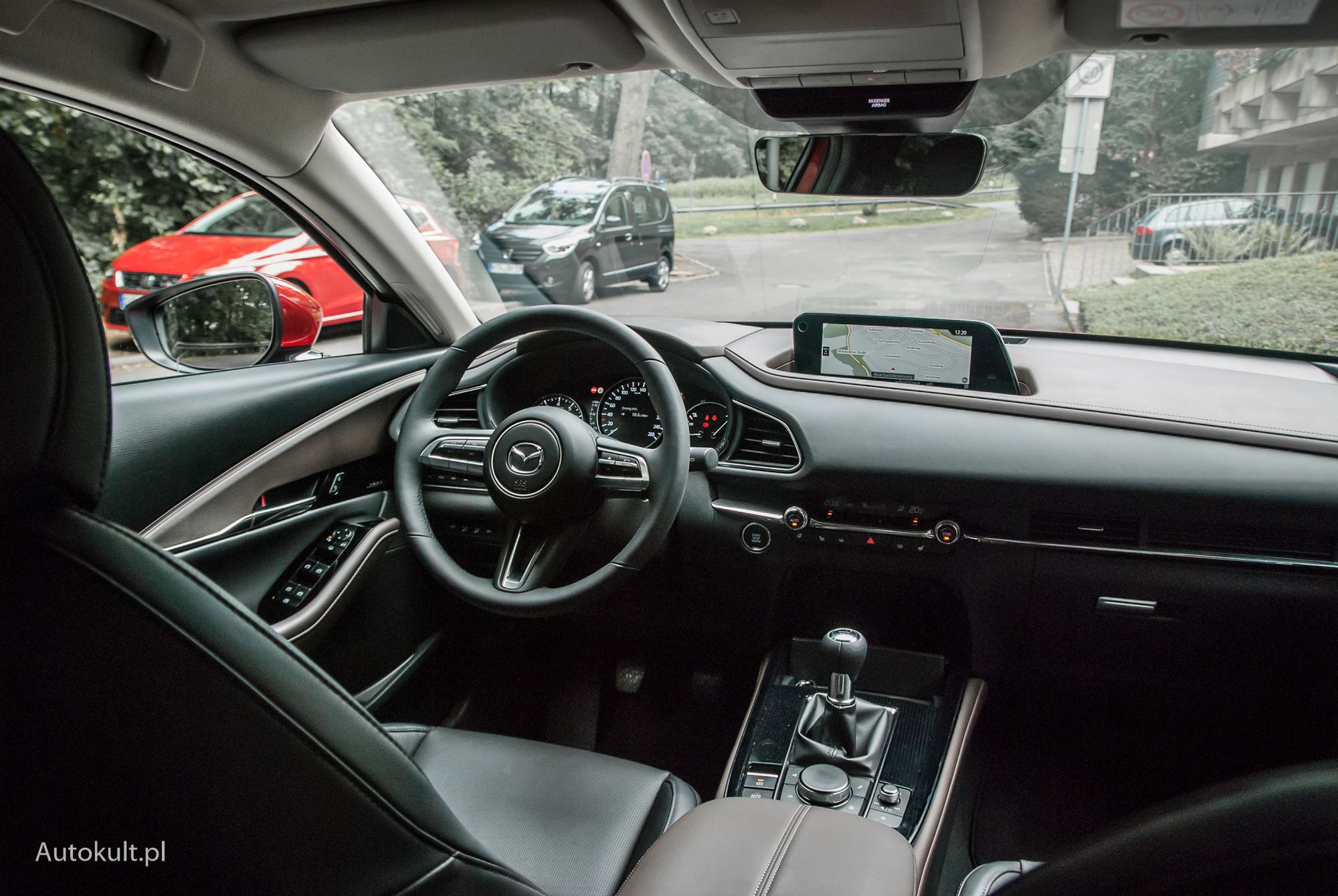 Mazda CX-30 - wnętrze