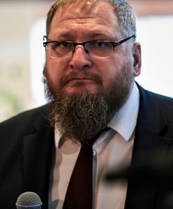 Piotr Cywiński: Nie wiem, czy człowiek lubi zabijać. Ale zabija