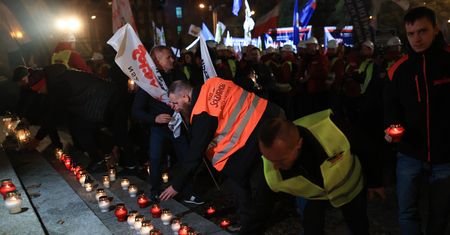 Związkowcy protestowali w Katowicach przeciwko Zielonemu Ładowi i w obronie przemysłu