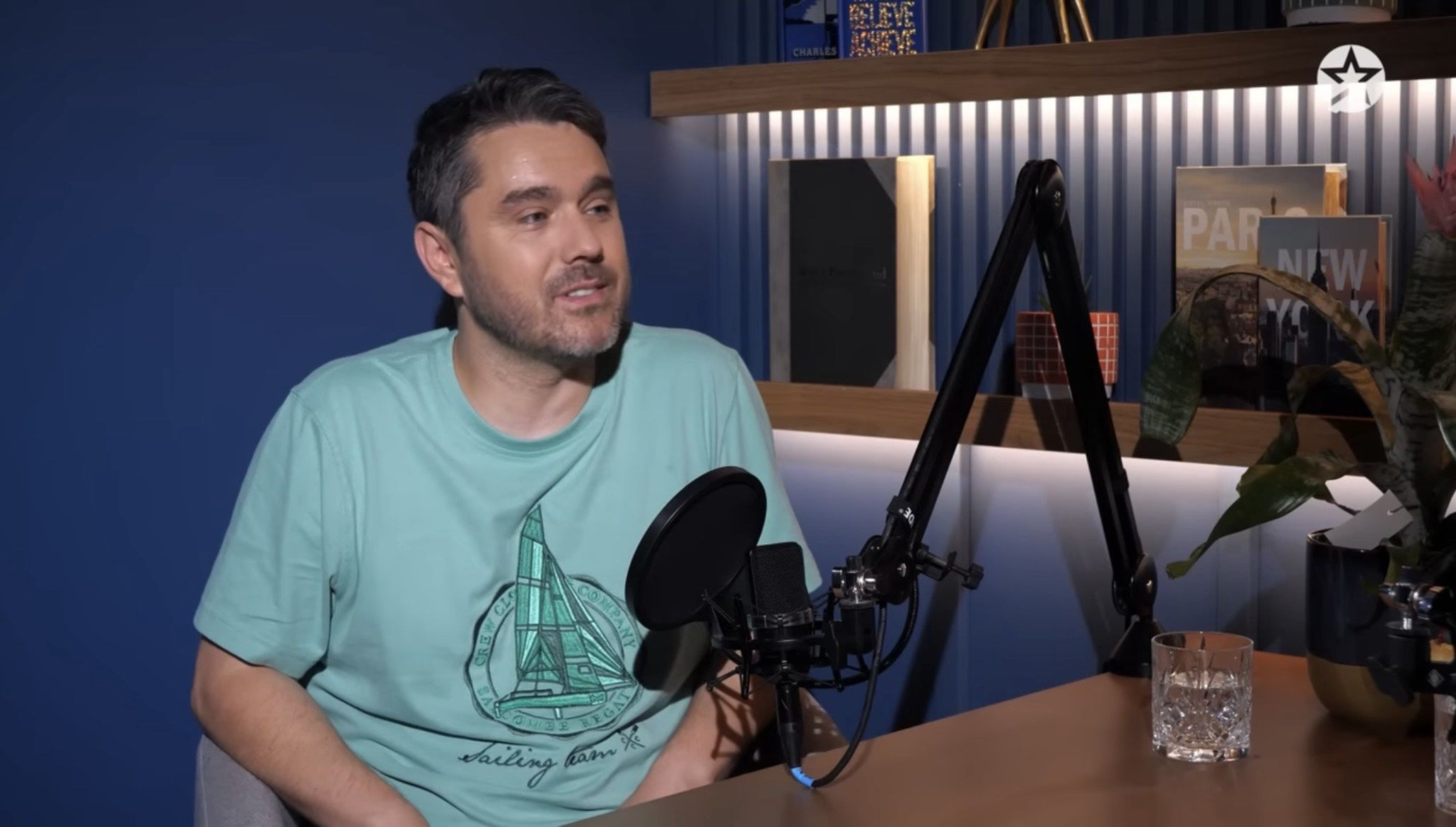 Adrian Urban podczas rozmowy
