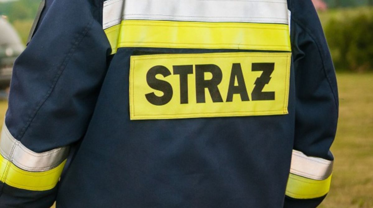 Pożar budynków w Jedlcu. Na miejscu 14 zastępów straży