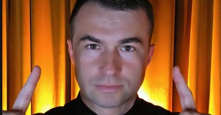 Ks. Picur zapytany o "Księdza z osiedla". Odpowiedział jednym zdaniem