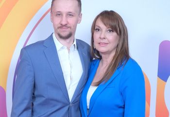 Syn Kamińskiego chodzi w kamizelce kuloodpornej. Mówi o powodzie
