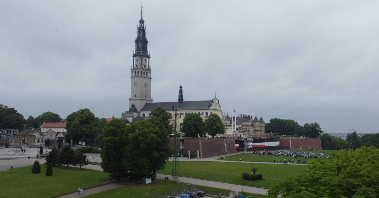 Trzy lata więzienia za próbę uwiedzenia 13-latka i pornografię dziecięcą dla zakonnika z Częstochowy