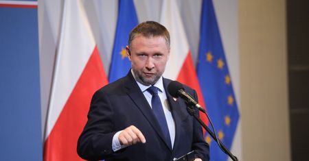 Awaria Black Hawka. Kierwiński zdradził, co stało się po wypadku