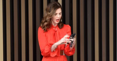 Trinny Woodall niczego nie zauważyła. Ups! Pokazała za dużo w relacji na żywo