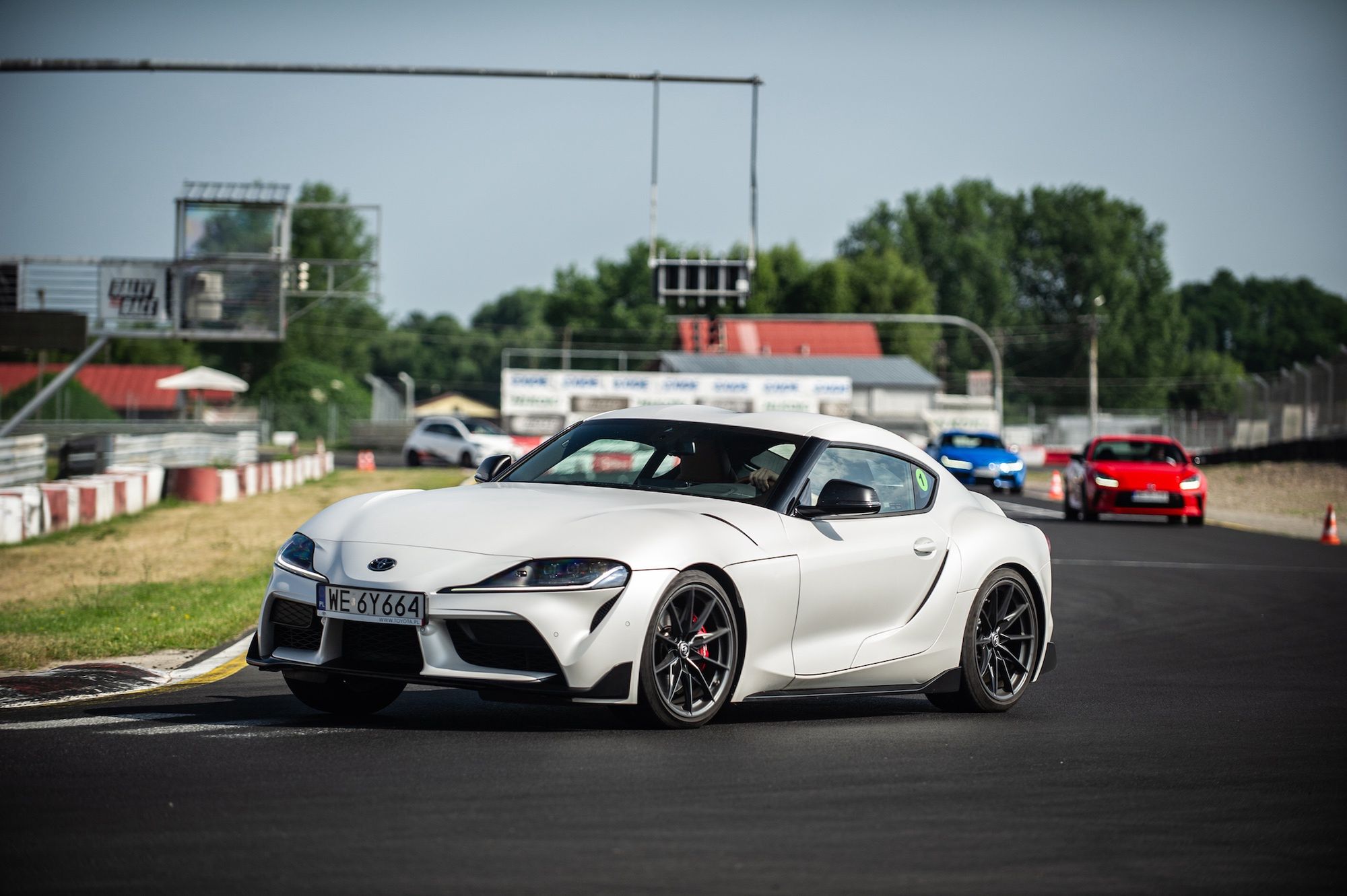 Toyoty GR na torze Słomczyn