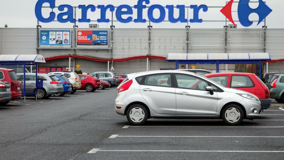 Carrefour chce sprzedać swoje stacje paliw