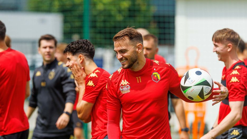 Jesus Imaz i jego koledzy z Jagiellonii wrócili do treningów w dobrych humorach