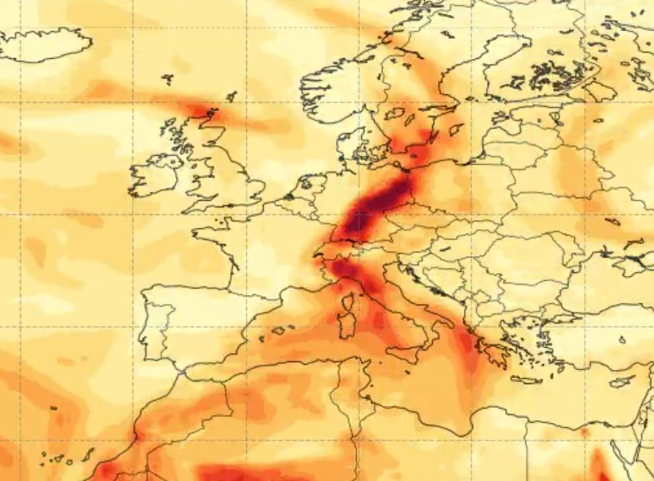  Niepokojące doniesienia. Chmura dymu nadciąga do Polski