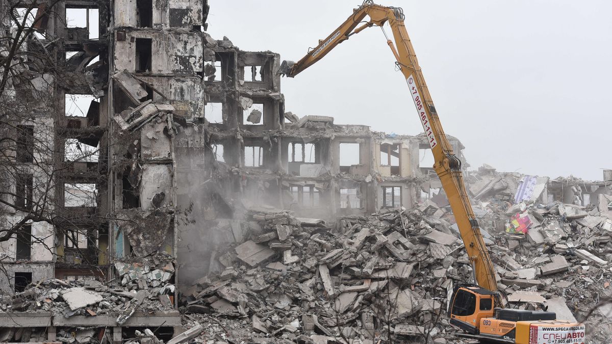 Zniszczony przez Rosjan Mariupol