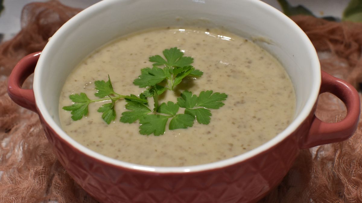 Zupa pieczarkowa