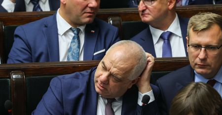 USA naciskają na Polskę. "Czas minął 12 października. Blokują nas wybory"