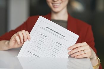 Młodzi głosują! Symulacja wyborów prezydenckich w ZSP nr 1 w Łęczycy