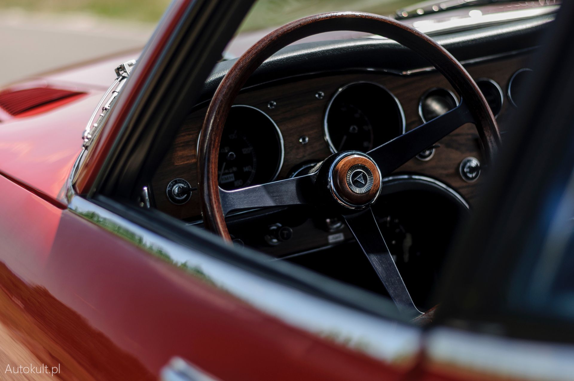 Toyota 2000GT - kierownica
