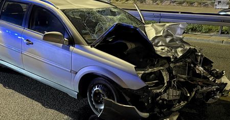 Tragiczny wypadek na Wisłostradzie. Śledczy wiedzą już, kto prowadził opla