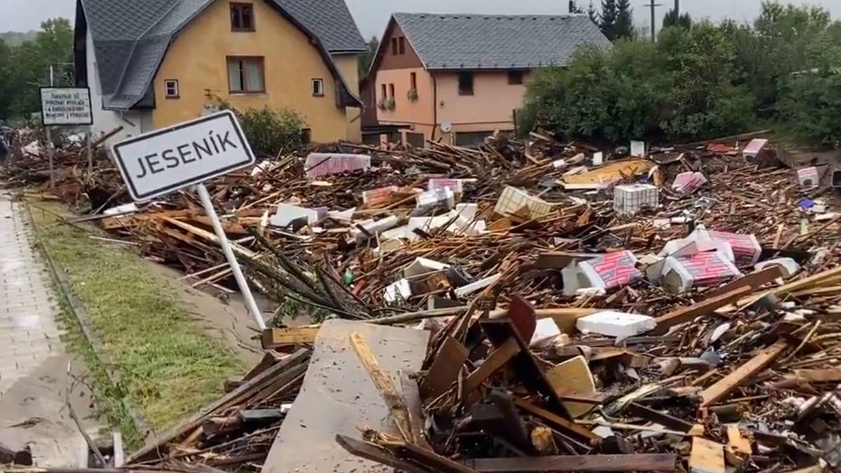 Czeski Jesenik pod wodą. Horror rozgrywa się tuż przy polskiej g
