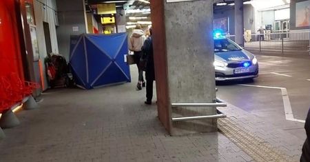 Katowice. 60-latek zmarł na dworcu autobusowym. Zabrano go po 7 godzinach