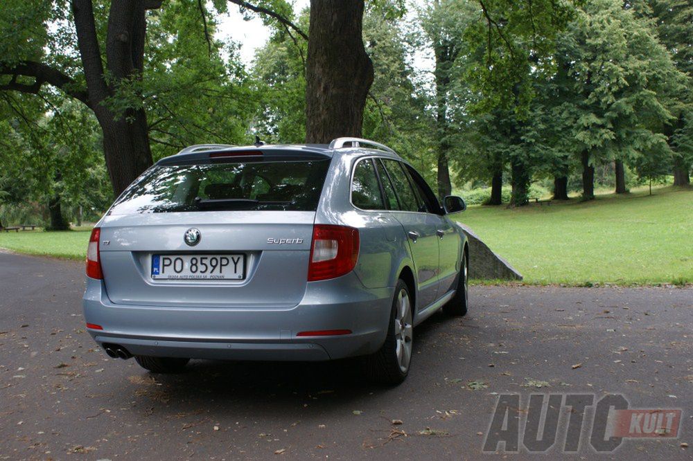 Skoda Superb kombi