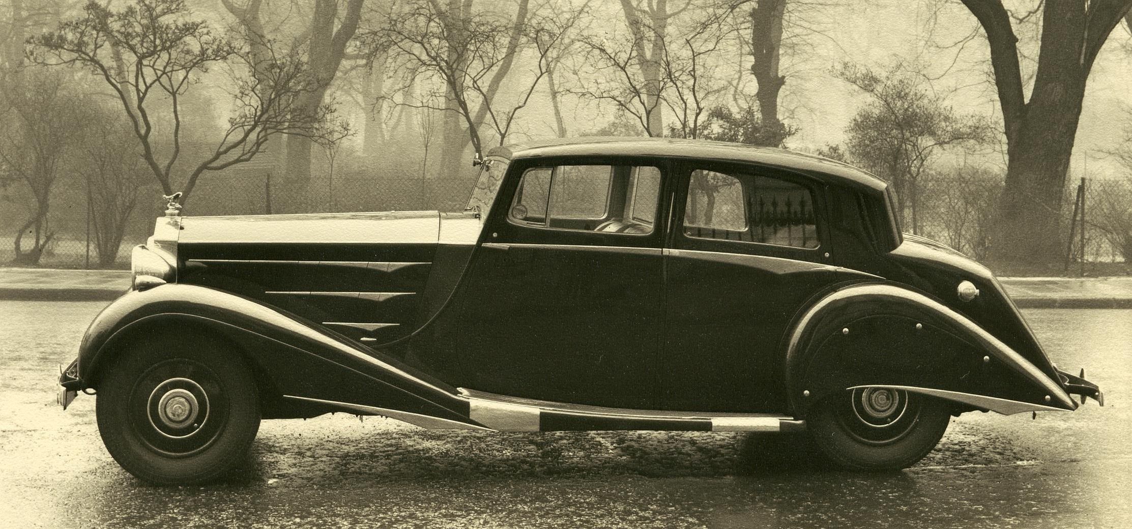 Rolls-Royce Phantom III Hooper (1937)