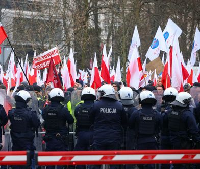 Gorąco na proteście rolników. Polacy ocenili akcję policji