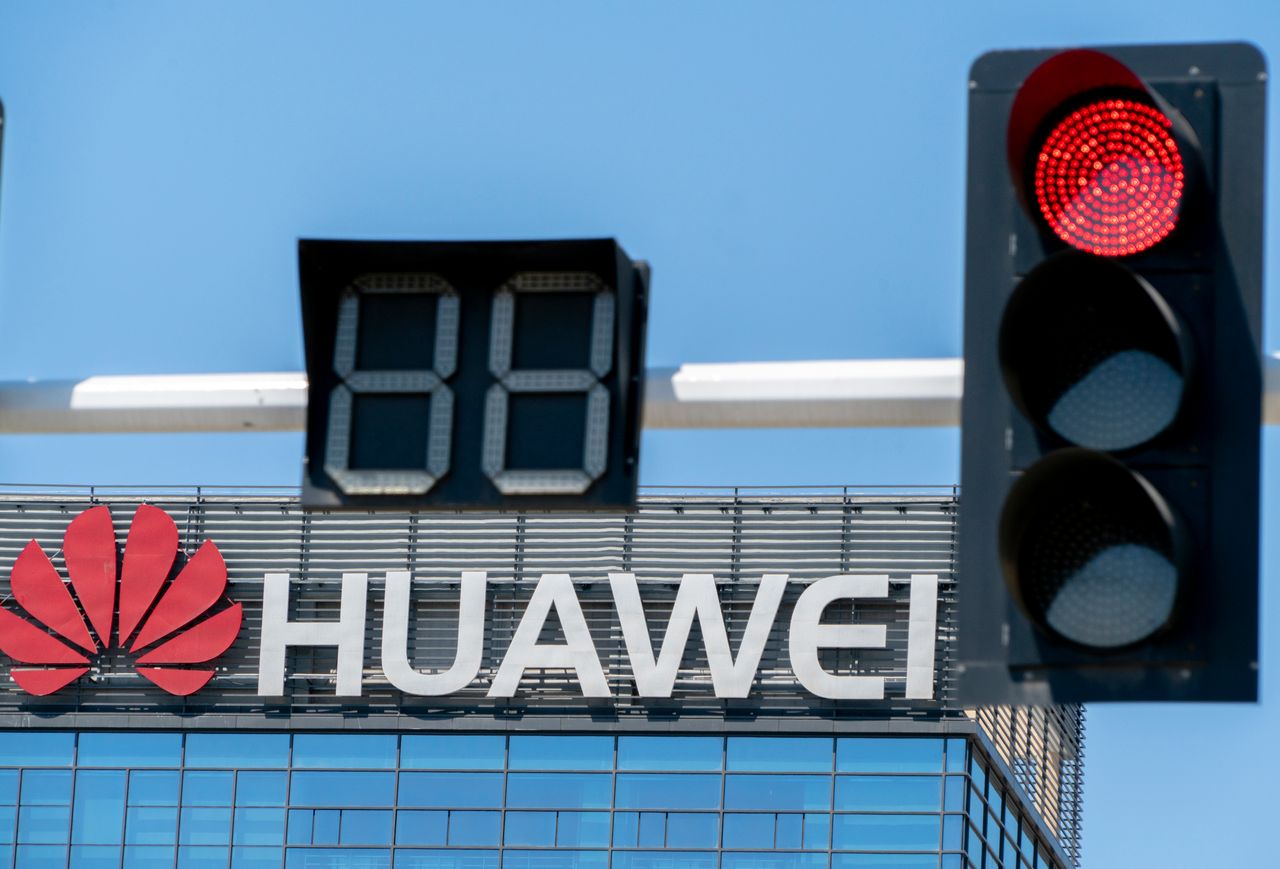 USA zapewni miliard dolarów dostawcom telekomunikacyjnym, aby usunęli produkty Huawei z infrastruktury sieciowej, fot. Zhang Peng/LightRocket via Getty Images