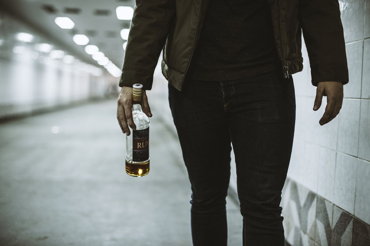 Ukradł alkohol ze sklepu- grozi mu do 10 lat pozbawienia wolności