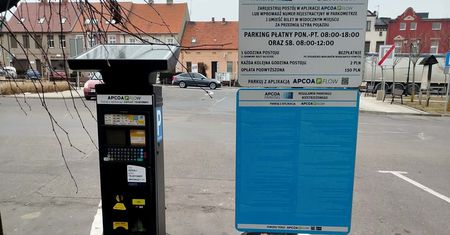 Strefa płatnego parkowania w Miłosławiu. Przedsiębiorcy liczą straty