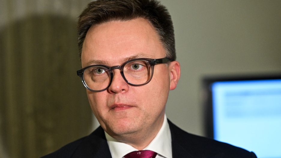 Warszawa, 31.01.2024. Marszałek Sejmu Szymon Hołownia podczas wypowiedzi dla mediów w Sejmie w Warszawie, 31 bm. (sko) PAP/Radek Pietruszka