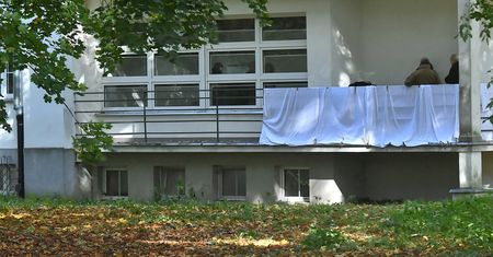 Studentka zginęła na balkonie akademika. Sekcja zwłok nie zostawia wątpliwości