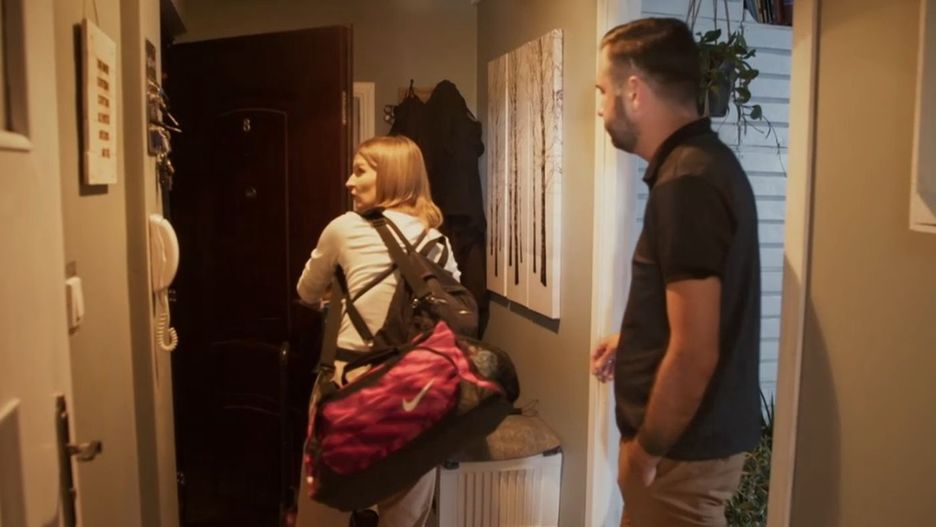 Oschłe pożegnanie Igi i Karola