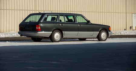 Klasa S do wożenia glazury i cabrio na weekend. Na sprzedaż wyjątkowy duet W126