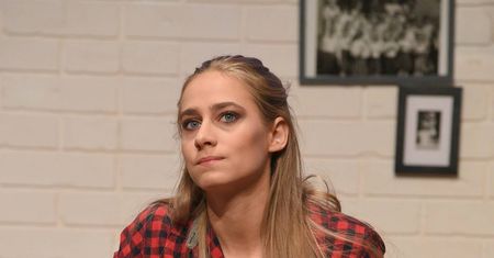 Julia Rosnowska opowiedziała o porodzie w domu. Na miejscu pojawiła się policja. "Żarty na bok"