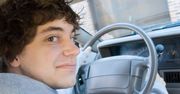 Nastoletni kierowcy, czyli śmierć na drodze! Co ich rozprasza?