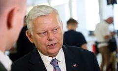 Suski palnął gafę. Posłanka z trudem powstrzymała śmiech