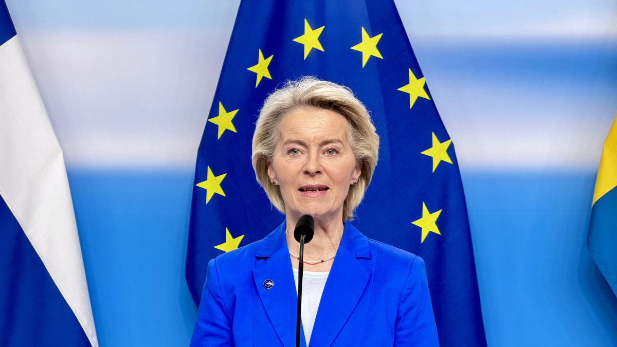 STOCKHOLM, SWEDEN - OCTOBER 28: European Commission President Ursula von der Leyen delivers a speech as a special guest during a joint press conference following the Nordic Council Summit attended by the prime ministers of Sweden, Finland, Aland Islands, Denmark, Norway, Faroe Islands, and Iceland in Stockholm, Sweden, on October 28, 2025. (Photo by Atila Altuntas/Anadolu via Getty Images)
