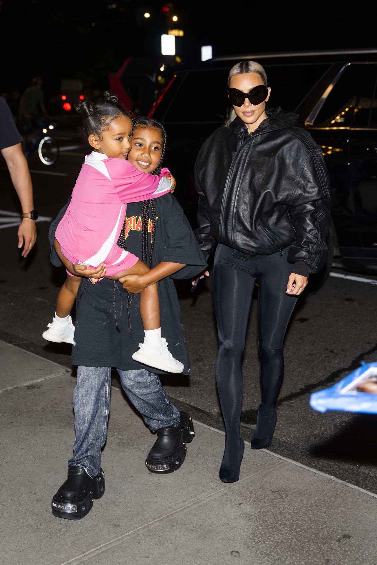 NEW YORK, NEW YORK - JULY 13: (L-R) Chicago West, North West and Kim Kardashian are seen in Midtown on July 13, 2022 in New York City. (Photo by Gotham/GC Images)