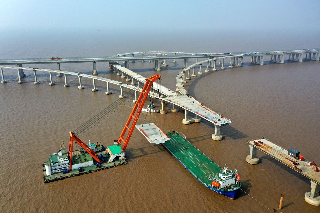 Budowa mostu w Chinach