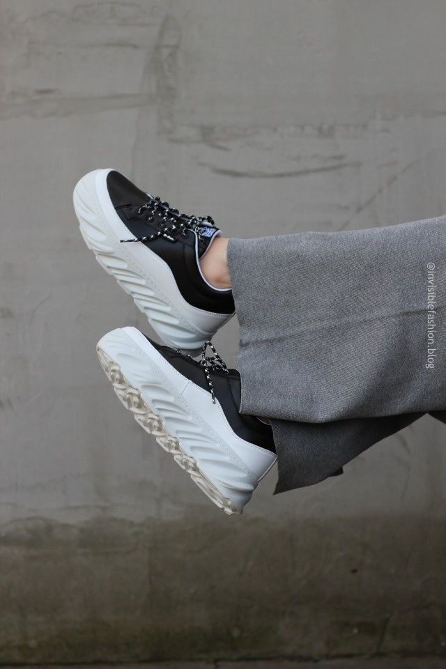 2024-04-01-16-03-29-813_INVISIBLEFASHION